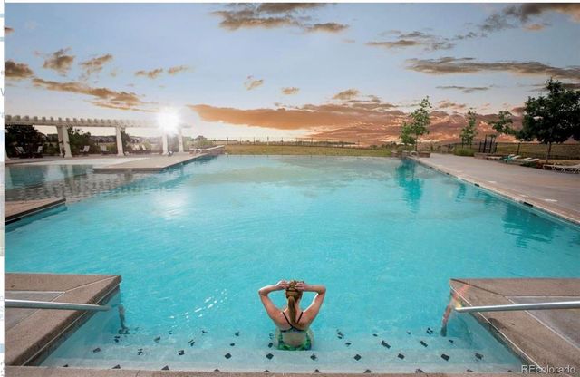 7303 S Scottsburg Way, Aurora, CO 80016