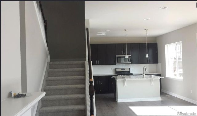 7303 S Scottsburg Way, Aurora, CO 80016