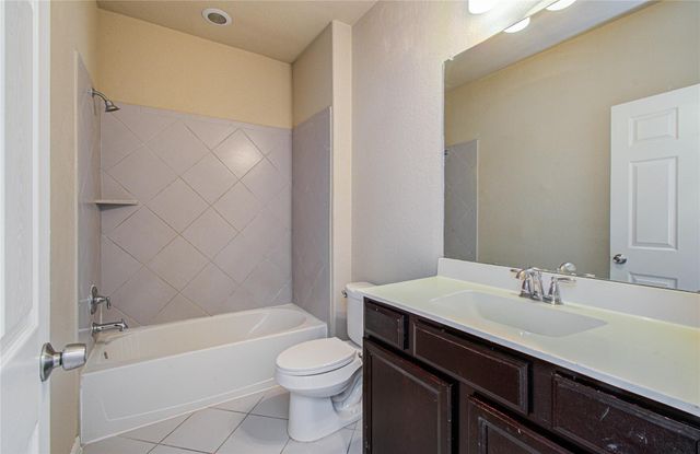 15702 Whisper Woods Drive, Cypress, TX 77429