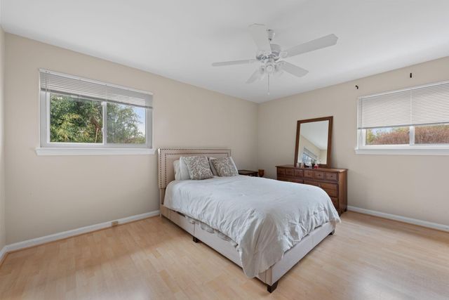 6304 KIRBY RD, Bethesda, MD 20817