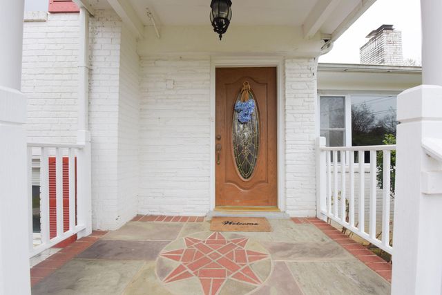 6304 KIRBY RD, Bethesda, MD 20817