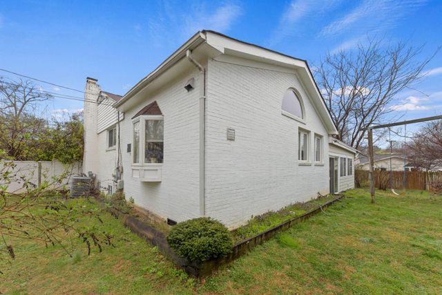 6304 KIRBY RD, Bethesda, MD 20817