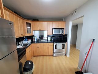1401 NE Miami Gardens Dr 993, Miami, FL 33179