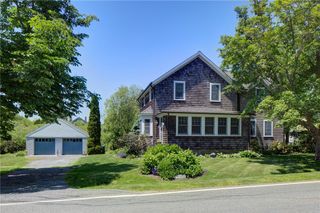 201 Paradise Avenue, Middletown, RI 02842