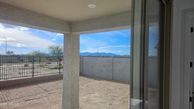 15559 W HACKAMORE Drive, Surprise, AZ 85387