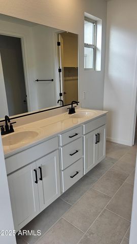 15559 W HACKAMORE Drive, Surprise, AZ 85387