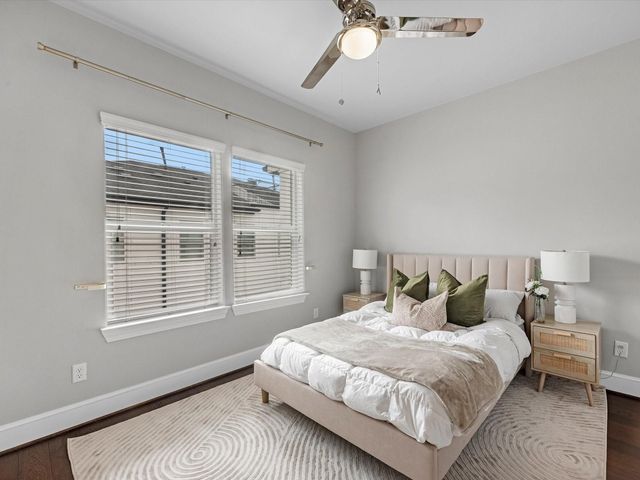 6054 Kansas Street, Houston, TX 77007