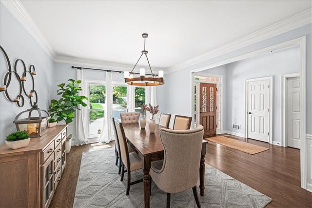 5640 Sandown Way, Johns Creek, GA 30097