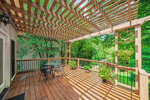 5640 Sandown Way, Johns Creek, GA 30097
