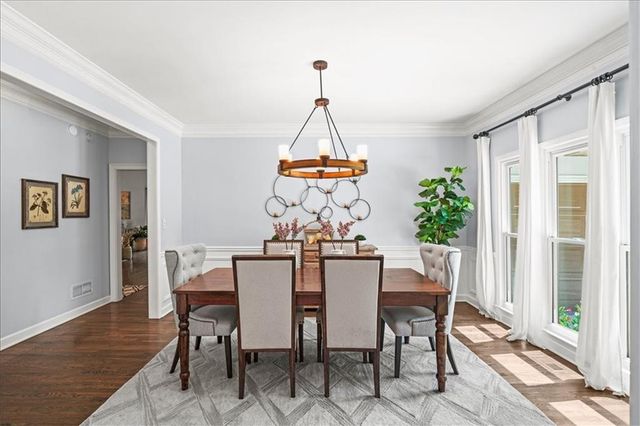 5640 Sandown Way, Johns Creek, GA 30097