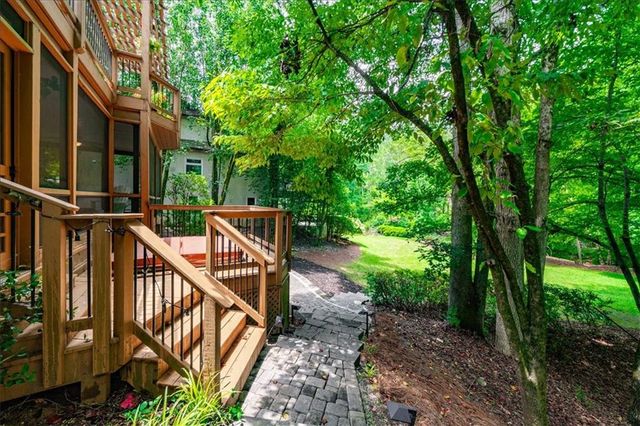 5640 Sandown Way, Johns Creek, GA 30097
