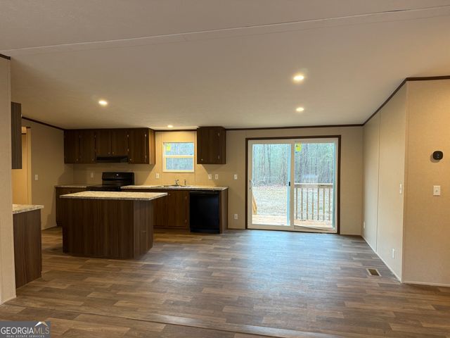 60 Wessmanor Drive, Bowdon, GA 30108