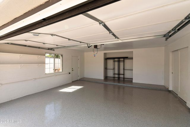 3318 E ONYX Avenue, Phoenix, AZ 85028