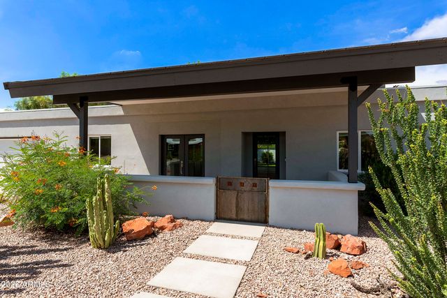 3318 E ONYX Avenue, Phoenix, AZ 85028