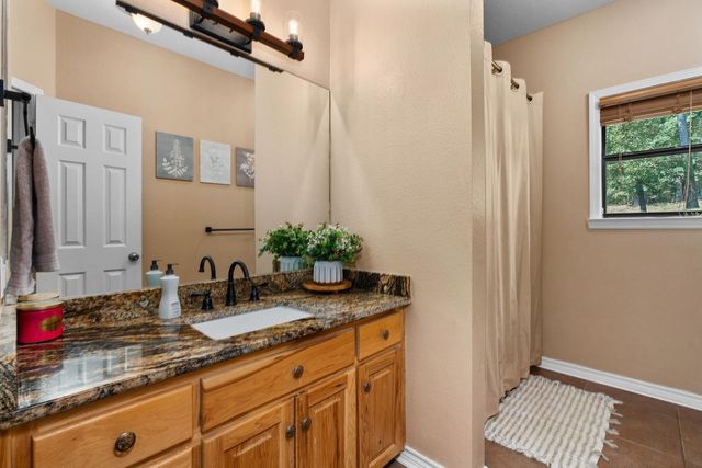 1301 & 1285 S Lake Drive, Gladewater, TX 75647