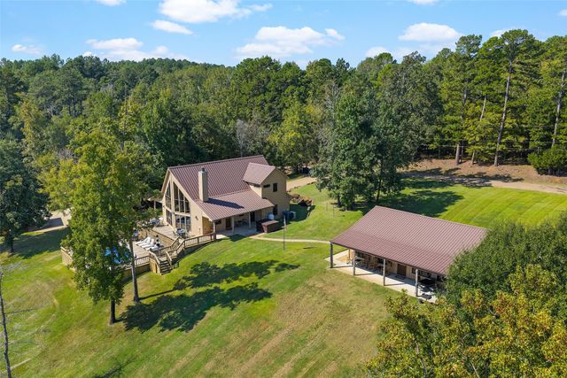 1301 & 1285 S Lake Drive, Gladewater, TX 75647