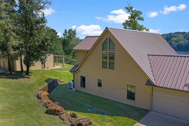 1301 & 1285 S Lake Drive, Gladewater, TX 75647