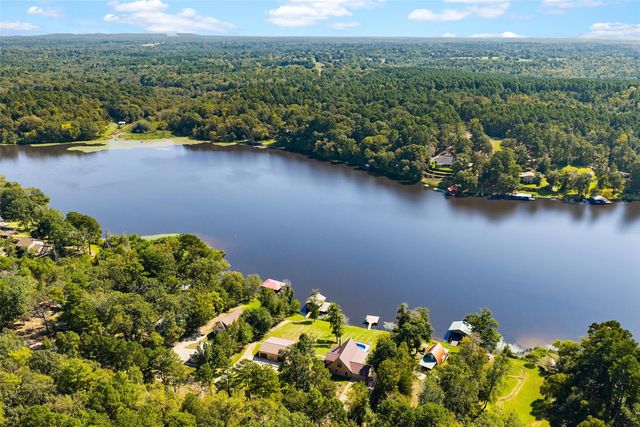 1301 & 1285 S Lake Drive, Gladewater, TX 75647