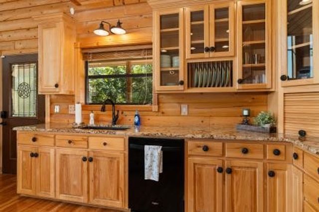 1301 & 1285 S Lake Drive, Gladewater, TX 75647