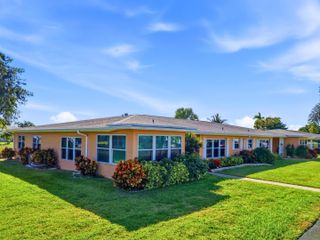 270 High Point Boulevard A, Boynton Beach, FL 33435