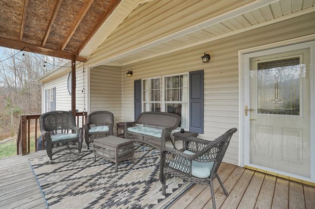 3668 Old Sams Creek Rd, Pegram, TN 37143