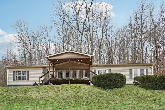 3668 Old Sams Creek Rd, Pegram, TN 37143