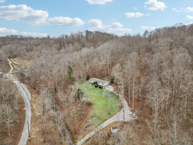 3668 Old Sams Creek Rd, Pegram, TN 37143