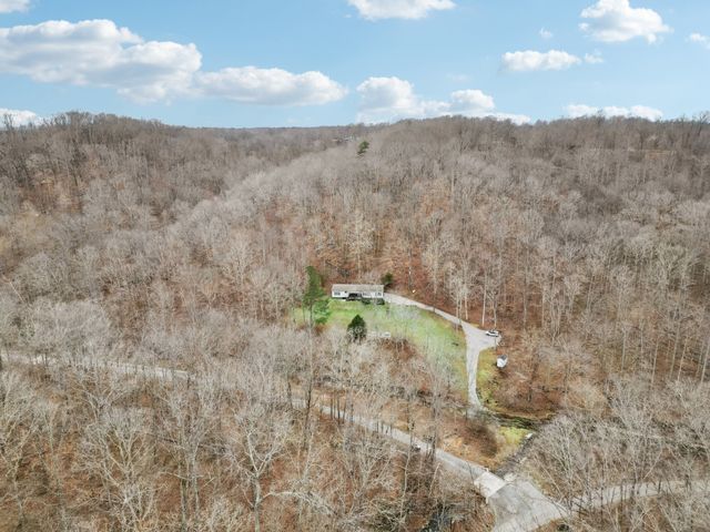 3668 Old Sams Creek Rd, Pegram, TN 37143