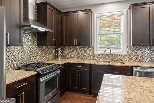 1739 Hollingsworth Boulevard NW, Atlanta, GA 30318