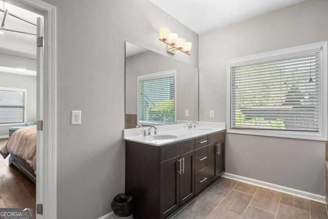 1739 Hollingsworth Boulevard NW, Atlanta, GA 30318