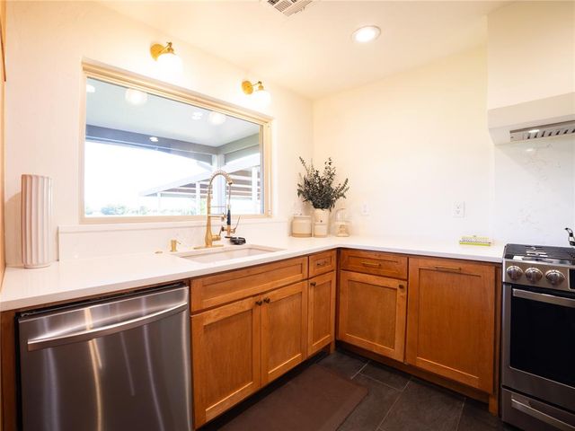 15501 SW 74th Street, Mustang, OK 73064