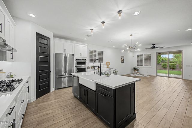 13138 W CRESTVALE Drive, Peoria, AZ 85383