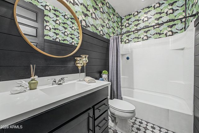 13138 W CRESTVALE Drive, Peoria, AZ 85383