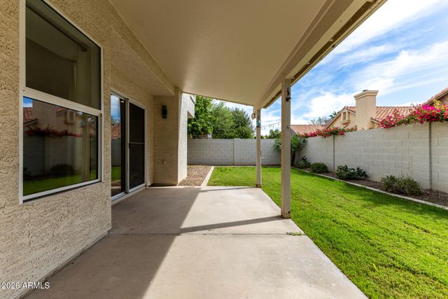 2301 E Millbrae Court, Gilbert, AZ 85234