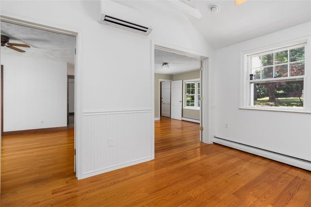 15 Williams Road, Smithfield, RI 02917