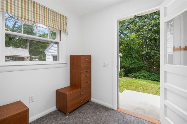 15 Williams Road, Smithfield, RI 02917