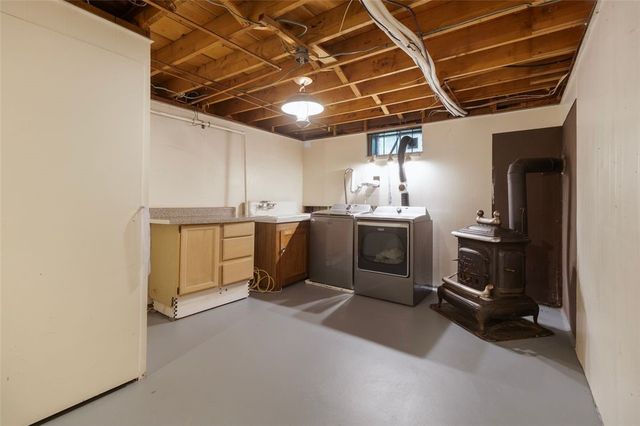 15 Williams Road, Smithfield, RI 02917
