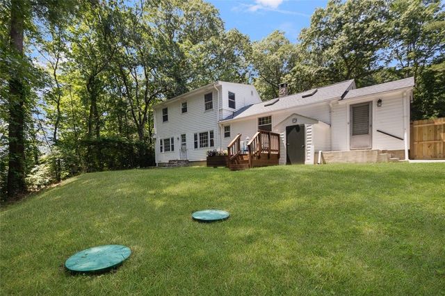 15 Williams Road, Smithfield, RI 02917