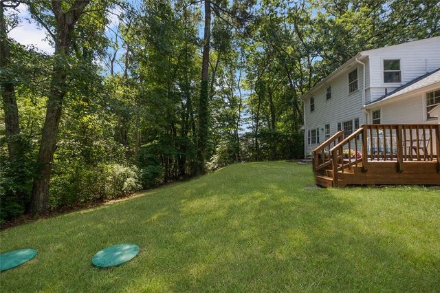 15 Williams Road, Smithfield, RI 02917