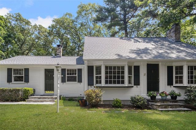 15 Williams Road, Smithfield, RI 02917