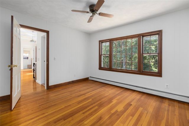 15 Williams Road, Smithfield, RI 02917