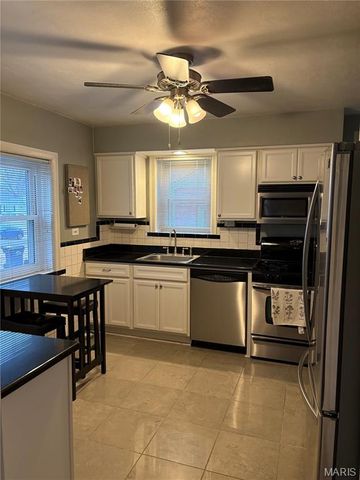 7806 Garden Avenue, Shrewsbury, MO 63119