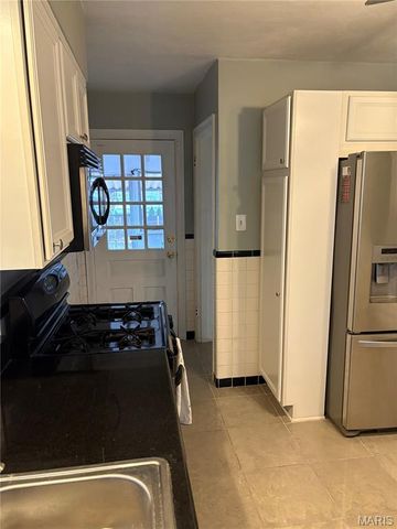 7806 Garden Avenue, Shrewsbury, MO 63119