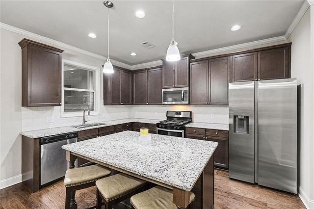 5766 Rivermoore Drive, Braselton, GA 30517