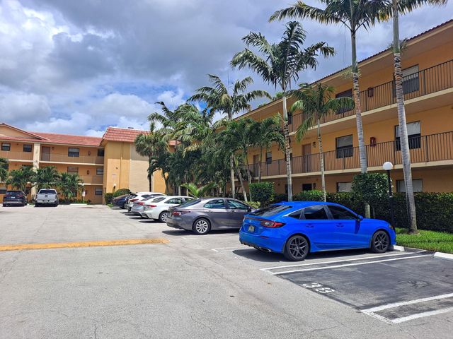 11441 NW 39 Court 320-3, Coral Springs, FL 33065
