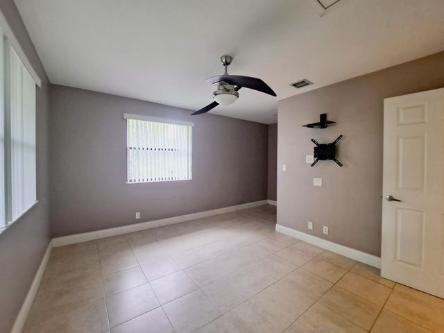 11441 NW 39 Court 320-3, Coral Springs, FL 33065