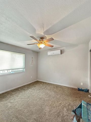 1651 3rd Ave, Olivehurst, CA 95961