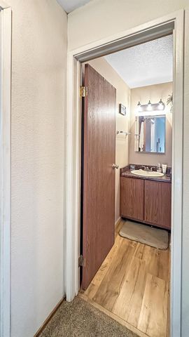 1651 3rd Ave, Olivehurst, CA 95961