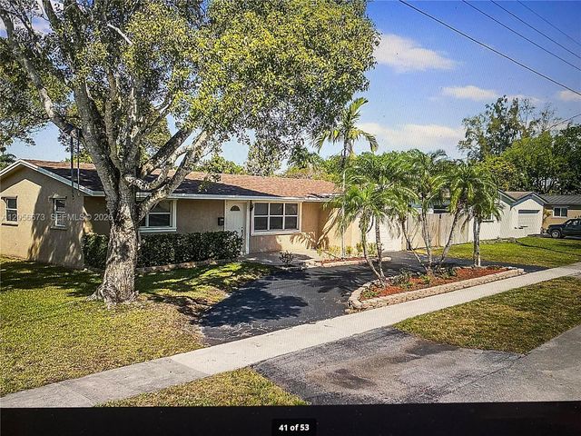 5231 SW 89th Avenue, Cooper City, FL 33328