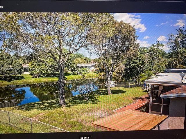 5231 SW 89th Avenue, Cooper City, FL 33328